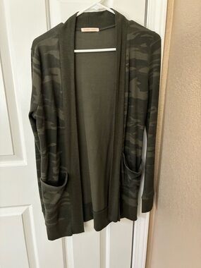 Sweet Romeo Olive Camo Open Front Cardigan
